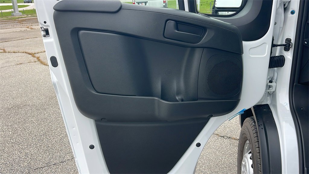 New 2025 RAM ProMaster 2500 image 15