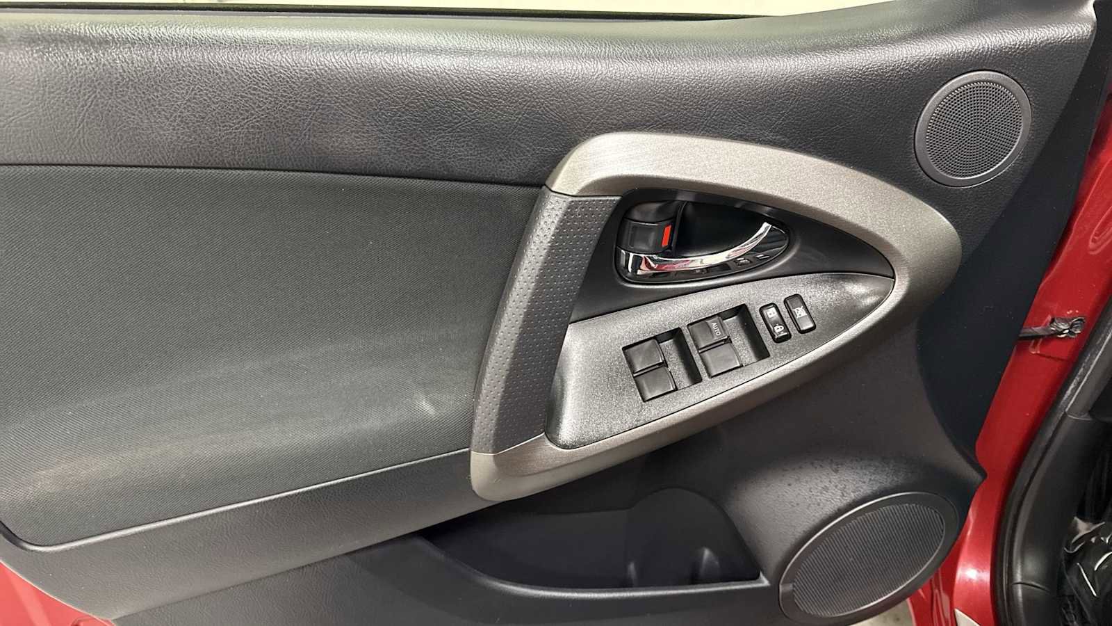 Used 2012 Toyota RAV4 Sport image 15