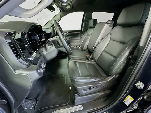 Used 2025 GMC Sierra 1500 SLT image 12