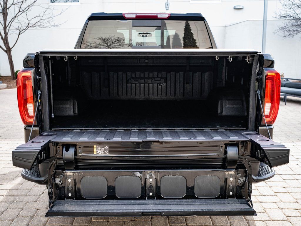 Used 2020 GMC Sierra 1500 AT4 w/ Off-Road Performance Package AWD/4WD image 23