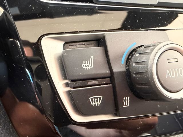 Used 2019 BMW 440i xDrive Coupe w/ M Sport Package image 43