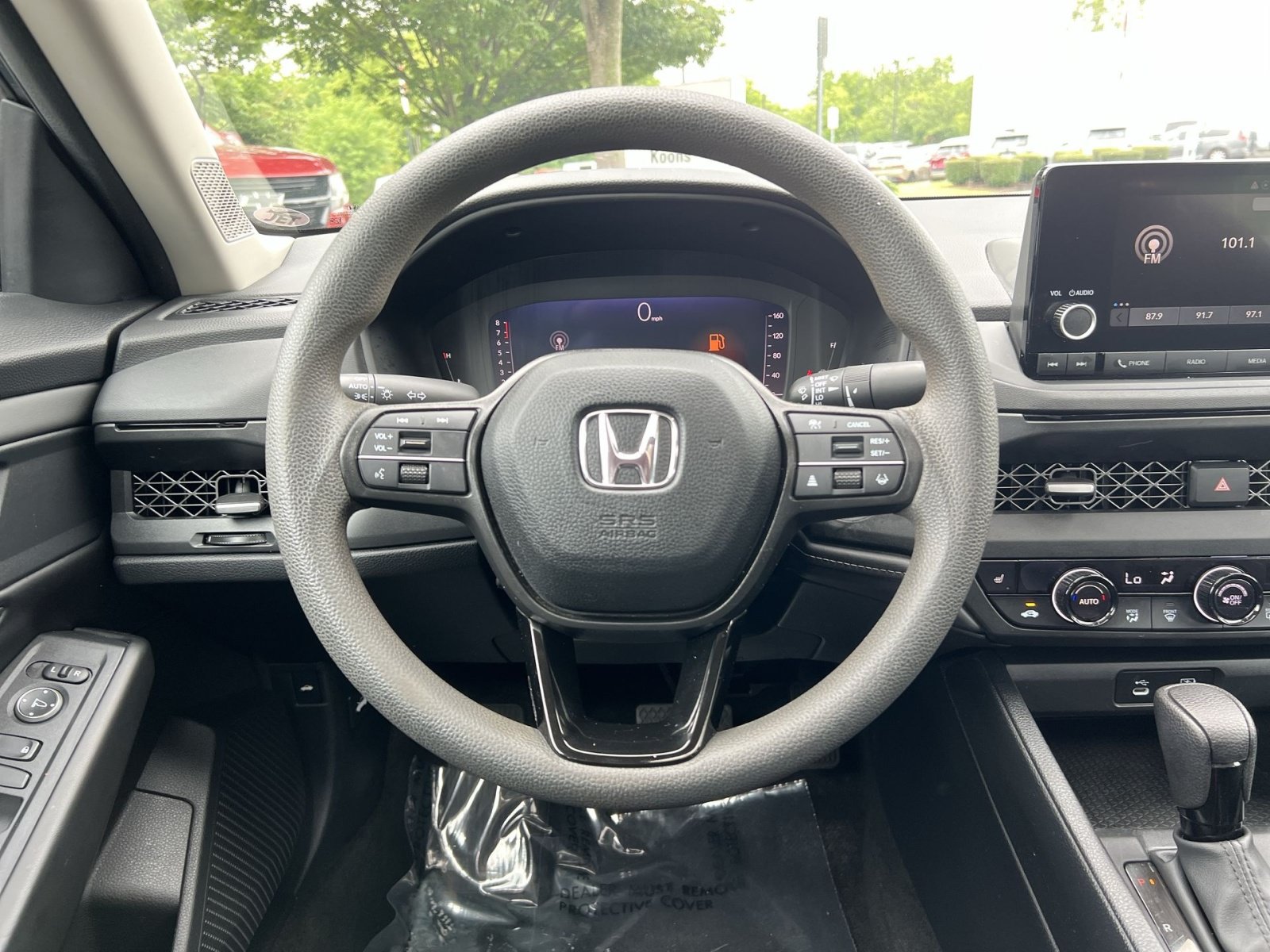 Used 2023 Honda Accord EX image 16
