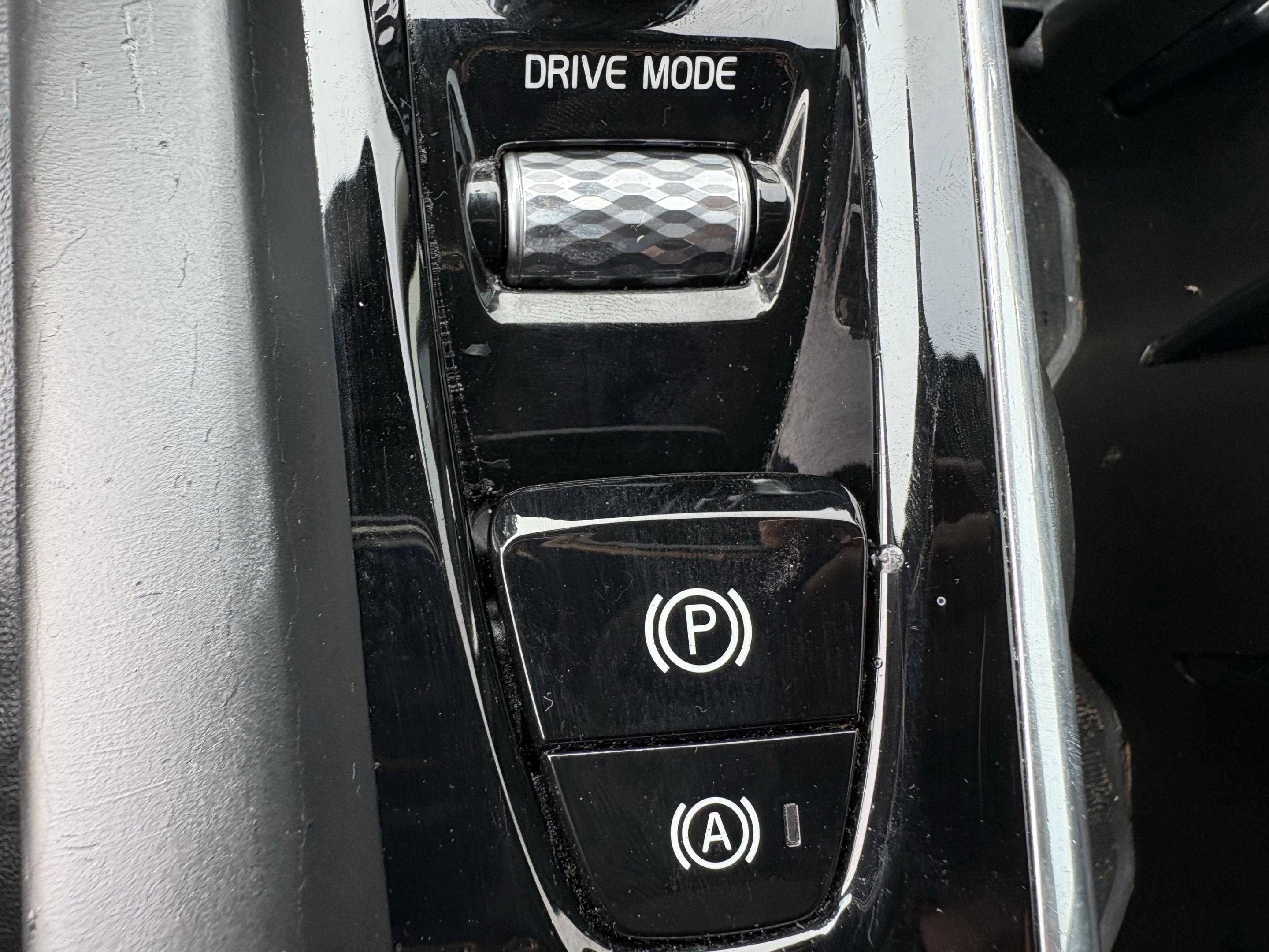 Used 2019 Volvo S60 T5 Momentum w/ Premium Package FWD image 27
