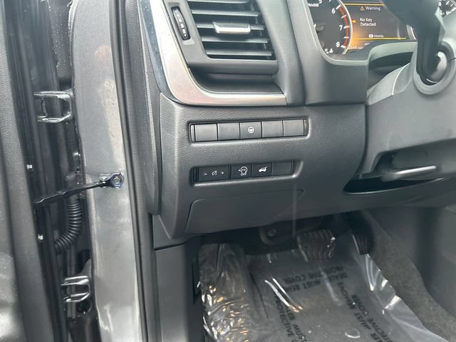 Used 2026 Nissan Rogue SV AWD/4WD image 17