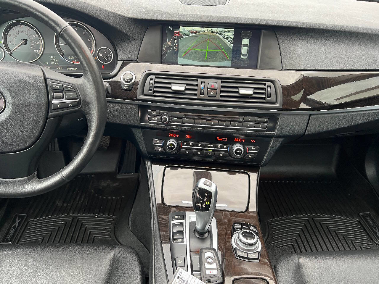 Used 2013 BMW 528i xDrive Sedan image 32