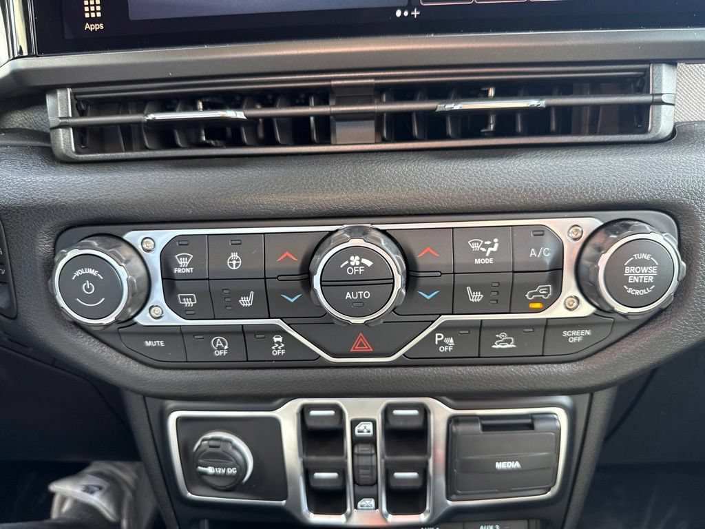 New 2026 Jeep Wrangler Unlimited Sport AWD/4WD image 31