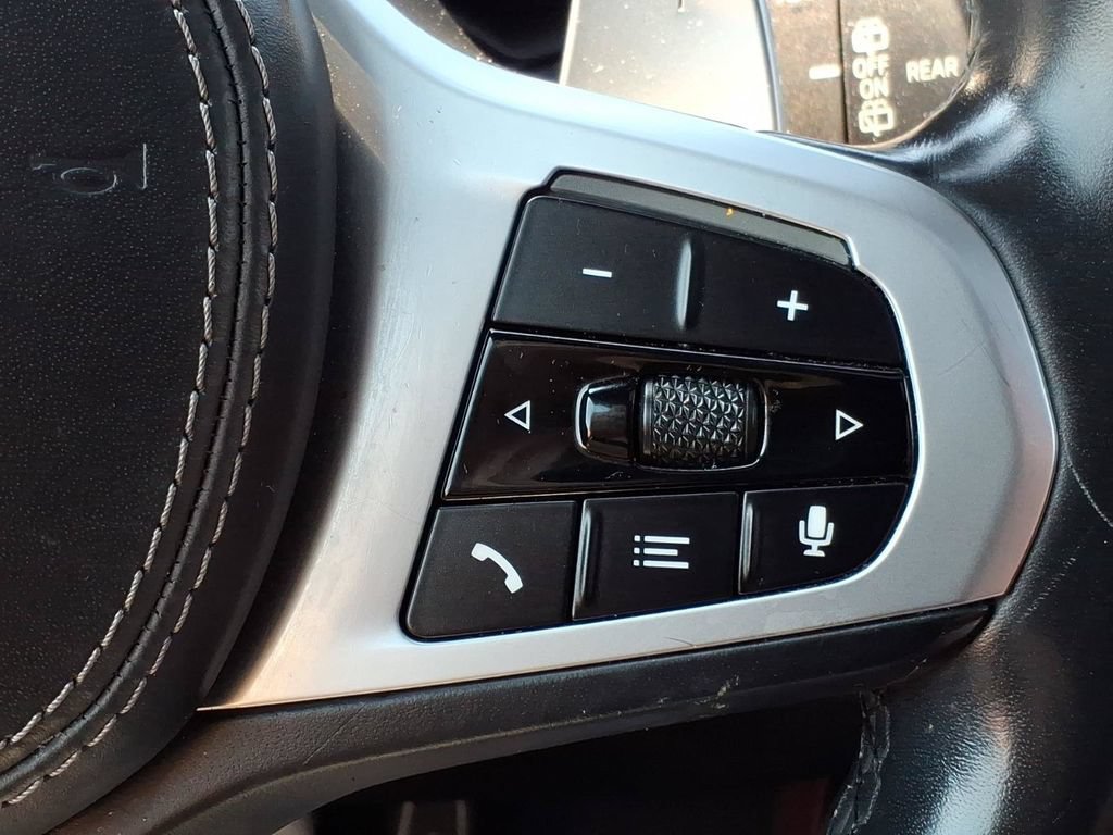 Used 2021 BMW X7 M50i AWD/4WD image 24