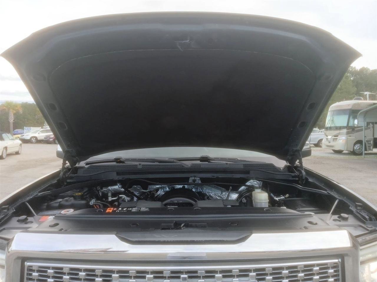 Used 2017 GMC Sierra 1500 SLT w/ SLT Premium Package image 12