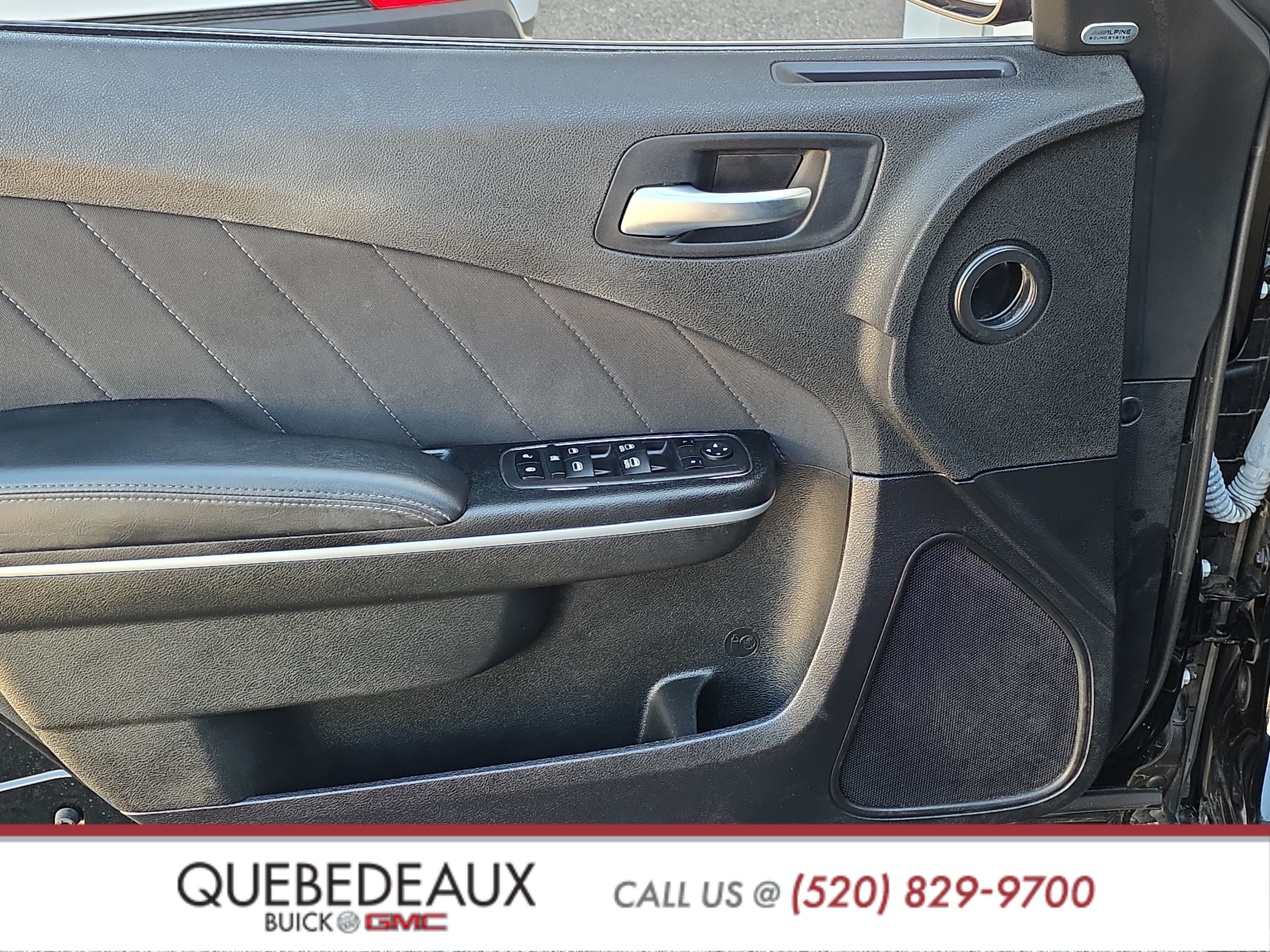 Used 2023 Dodge Charger SXT RWD image 9