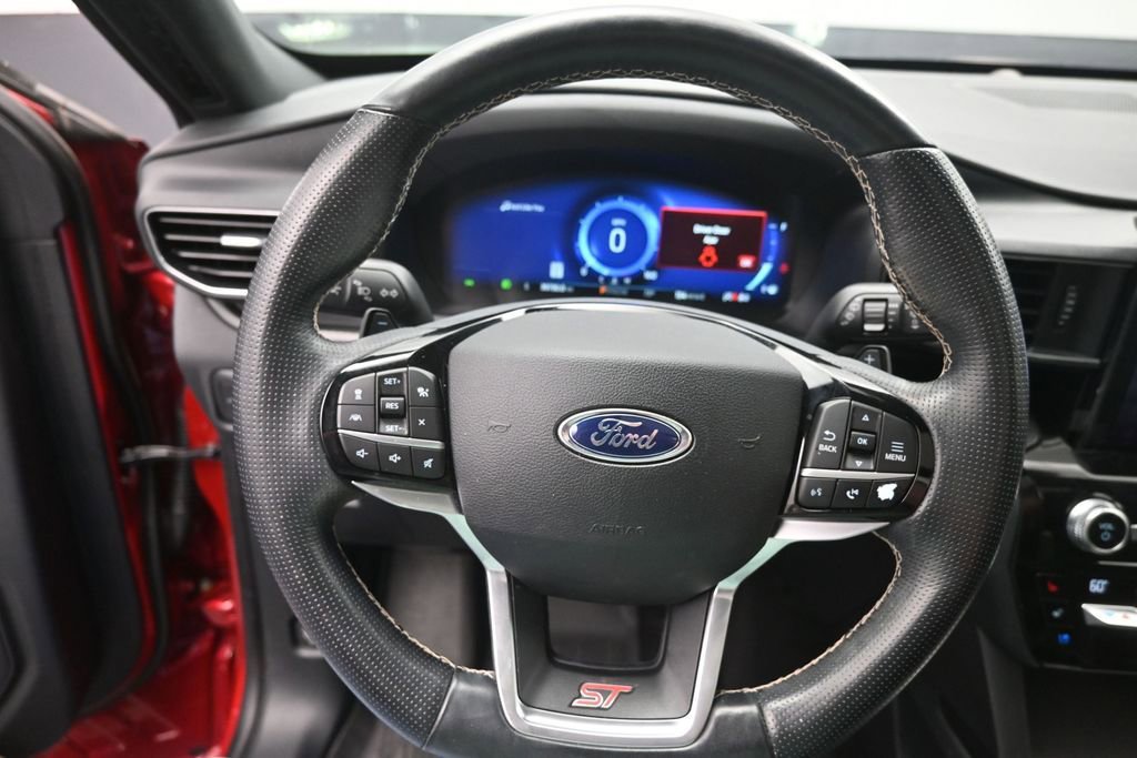 Used 2021 Ford Explorer ST w/ Equipment Group 401A AWD/4WD image 29