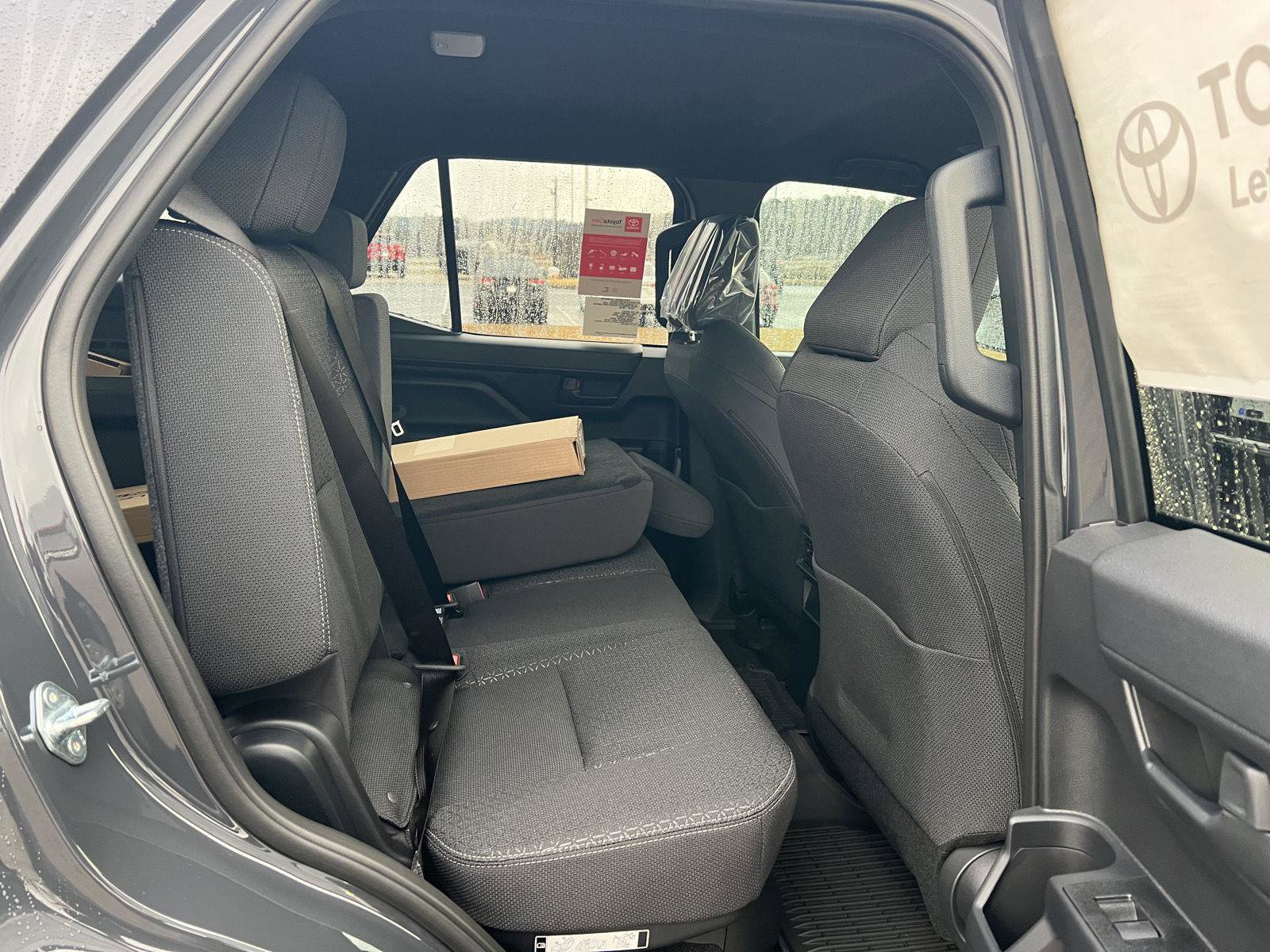 New 2026 Toyota 4Runner SR5 image 13