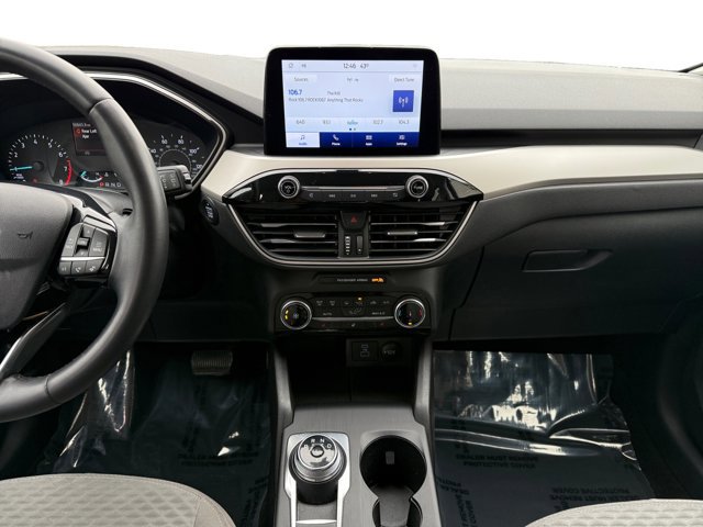 Used 2022 Ford Escape SE w/ Cold Weather Package image 15