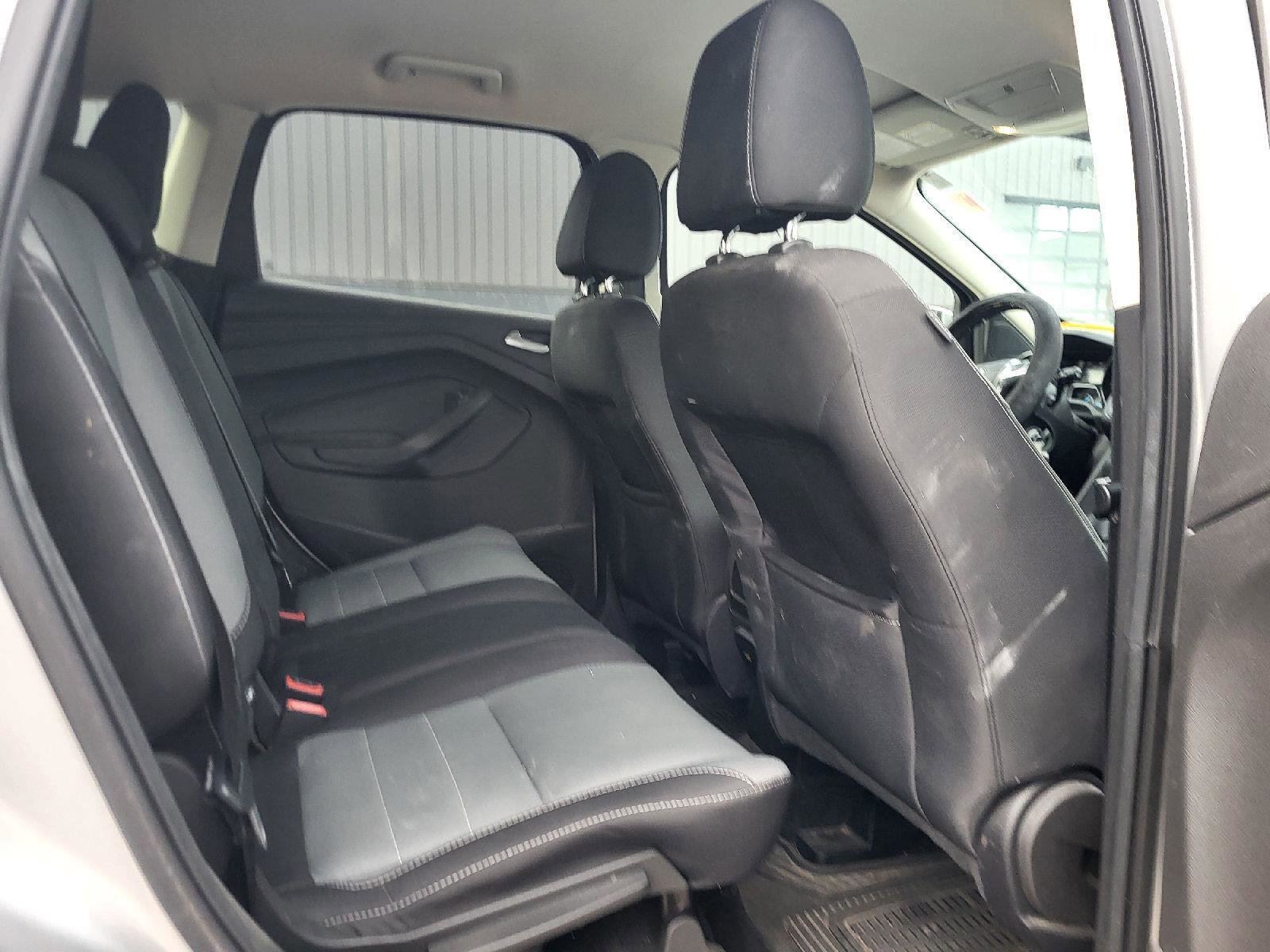 Used 2016 Ford Escape SE w/ SE Cold Weather Package image 11