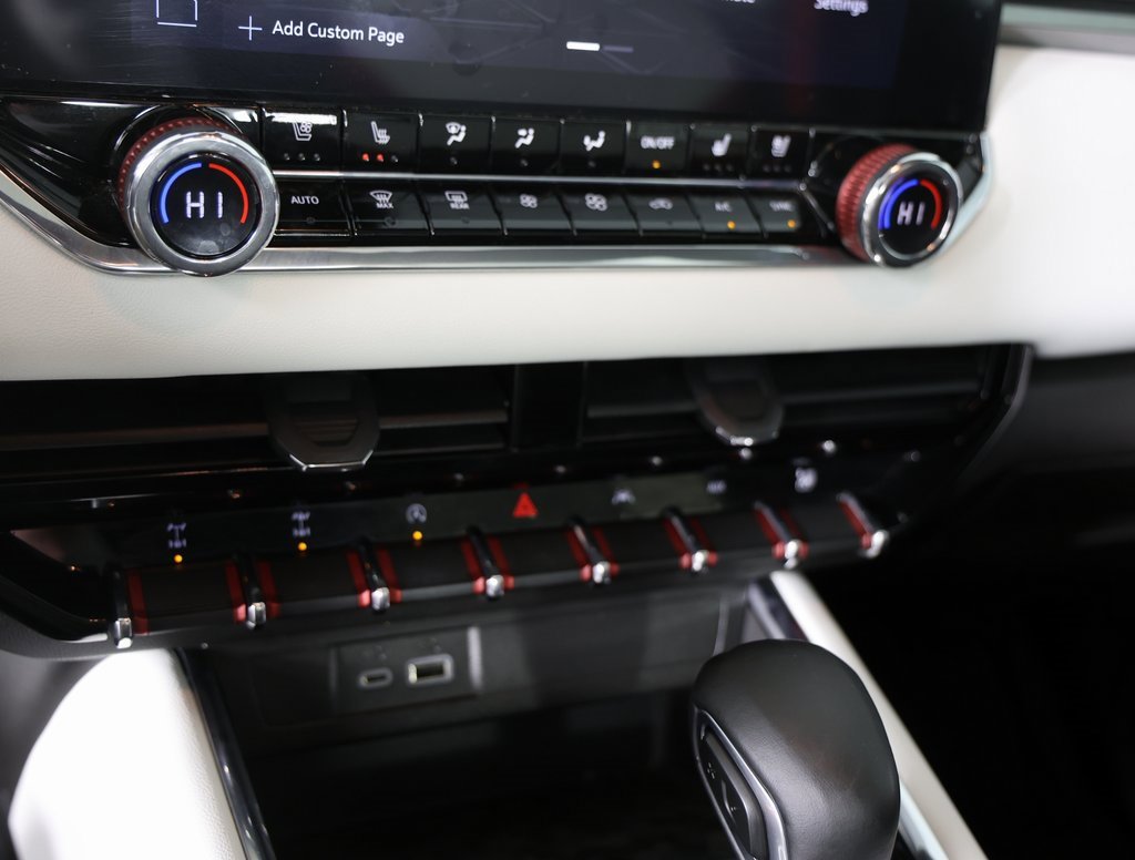 Used 2023 GMC Canyon AT4X w/ Edition 1 image 18