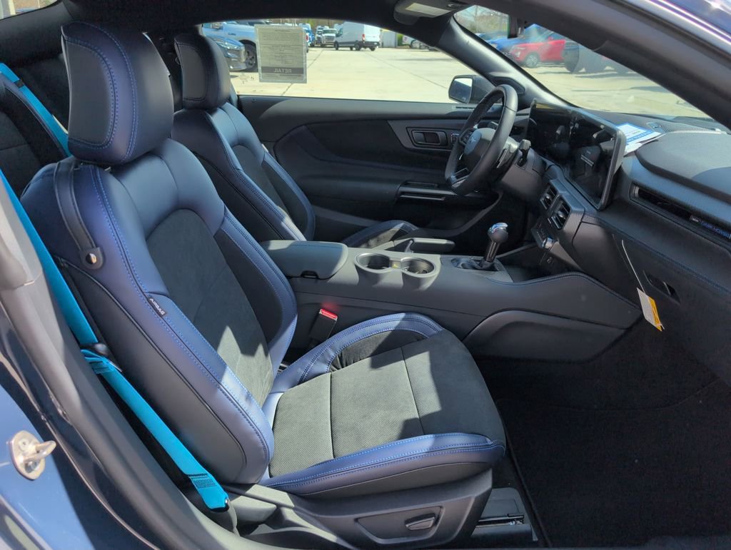 New 2026 Ford Mustang Dark Horse image 21