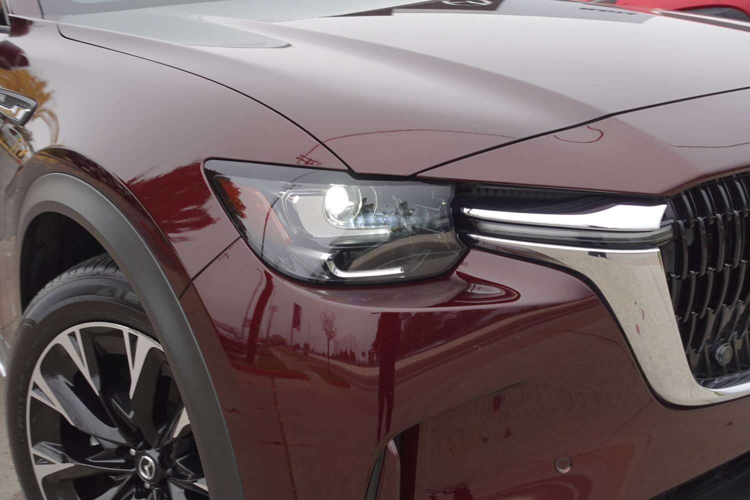 Certified 2024 MAZDA CX-90 Plug-In Hybrid w/ Premium Pkg image 3