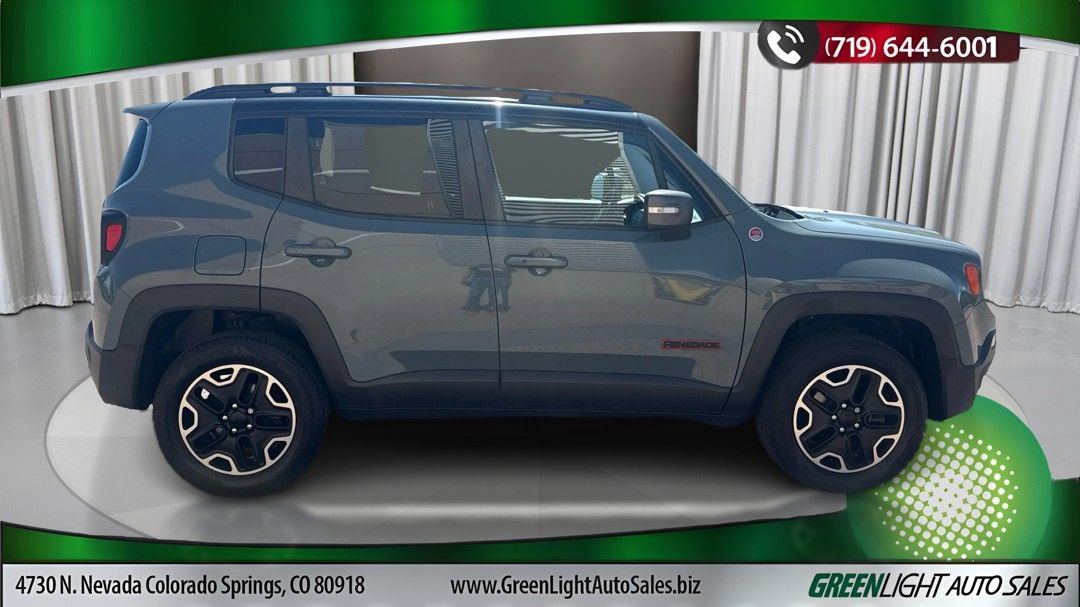 Used 2016 Jeep Renegade Trailhawk AWD/4WD image 6