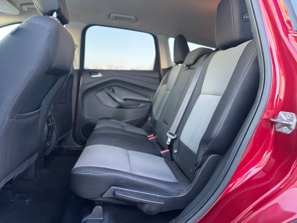 Used 2019 Ford Escape SE image 20