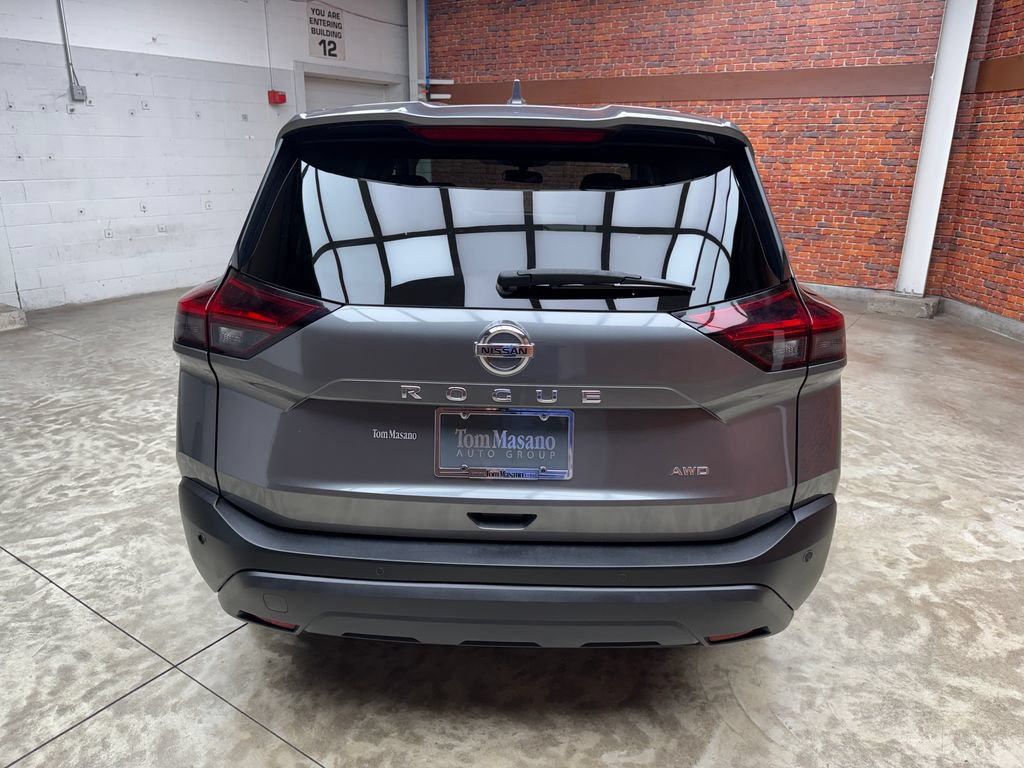 Used 2021 Nissan Rogue S AWD/4WD image 4