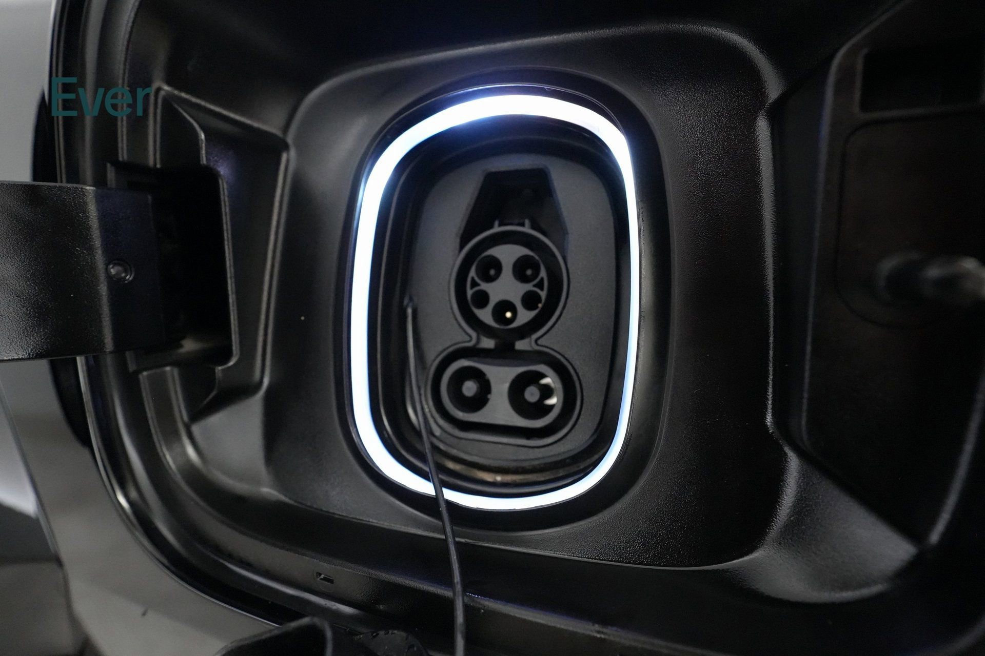 Used 2024 Chevrolet Silverado EV RST image 21