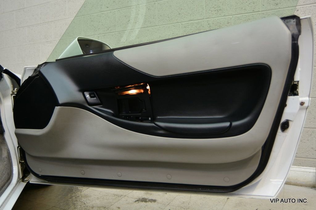 Used 1994 Chevrolet Corvette Coupe image 6