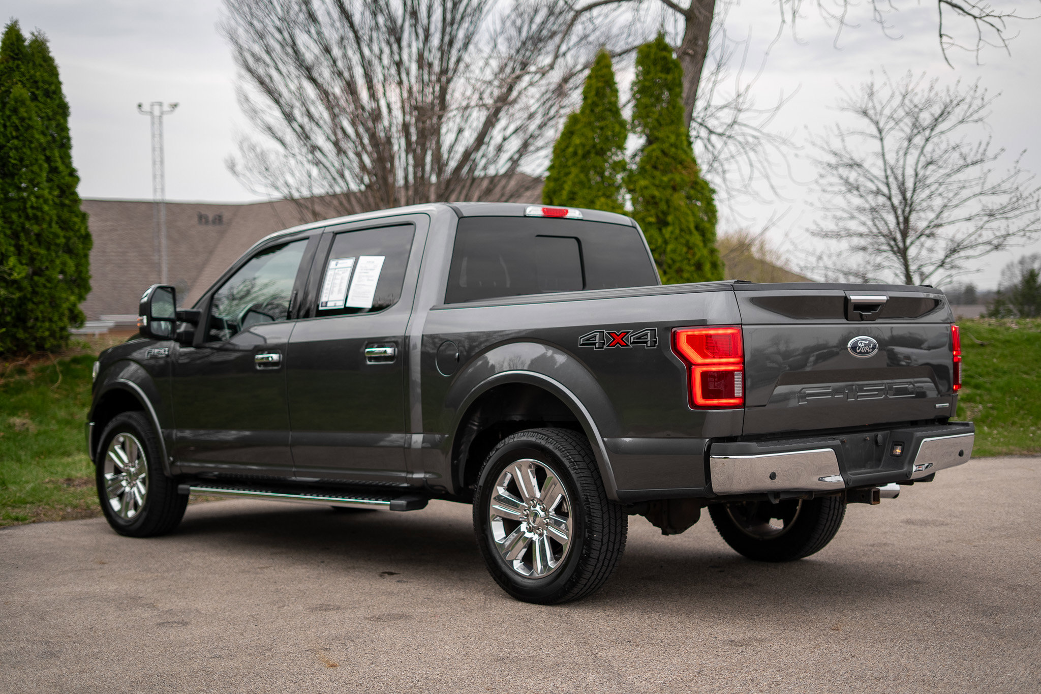 Used 2019 Ford F150 Lariat w/ Equipment Group 502A Luxury image 8