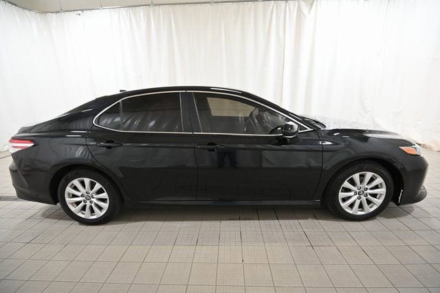 Used 2019 Toyota Camry LE w/ Convenience Package image 13