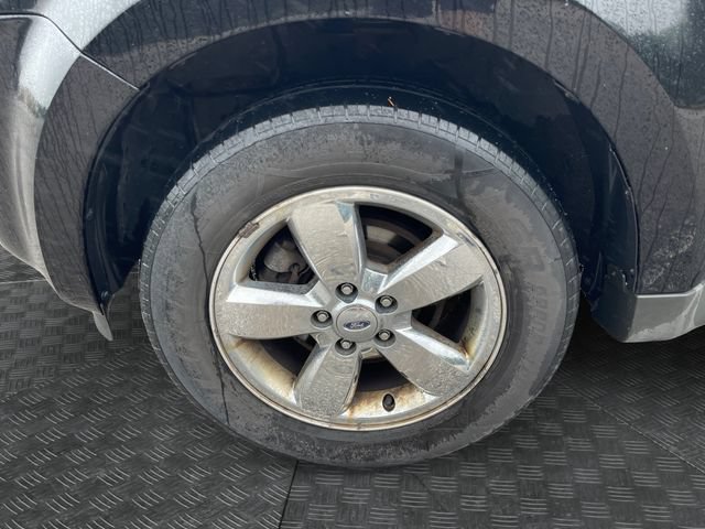Used 2009 Ford Escape Limited FWD image 14