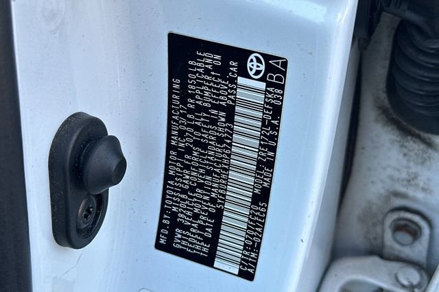 Used 2017 Toyota Corolla SE w/ Carpet Mat Package (TMS) image 26