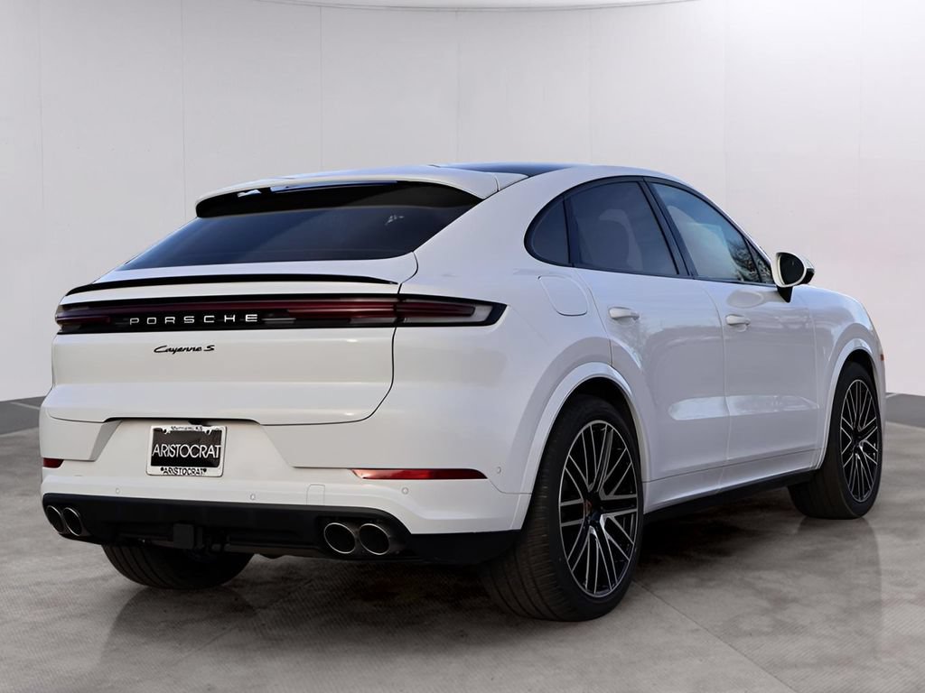 New 2026 Porsche Cayenne S AWD/4WD image 8
