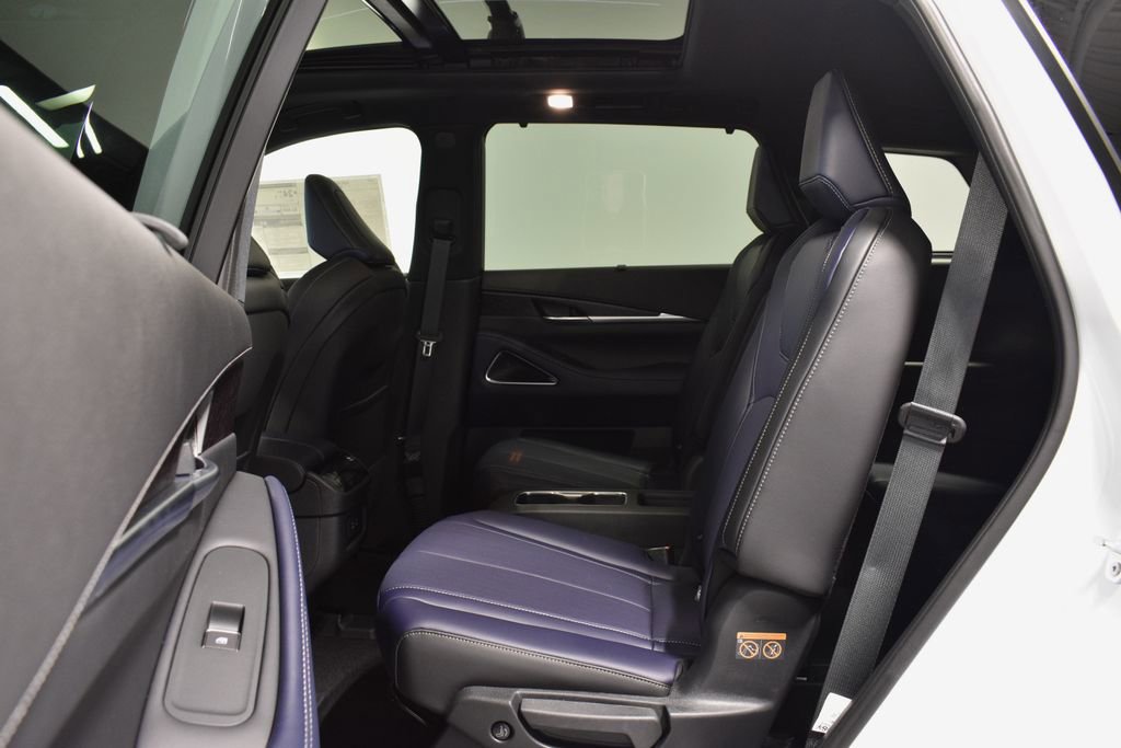 New 2026 INFINITI QX60 Sport w/ Dark Cargo Package image 28