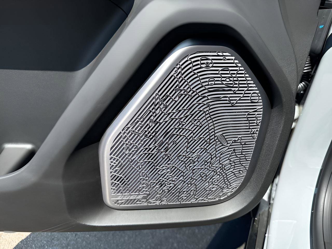 New 2025 GMC Hummer EV 3X w/ LPO, Illumination Package image 25