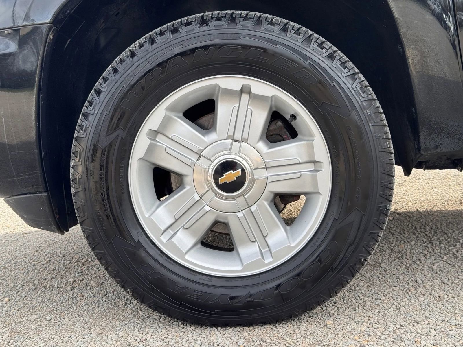 Used 2013 Chevrolet Avalanche LT AWD/4WD image 14