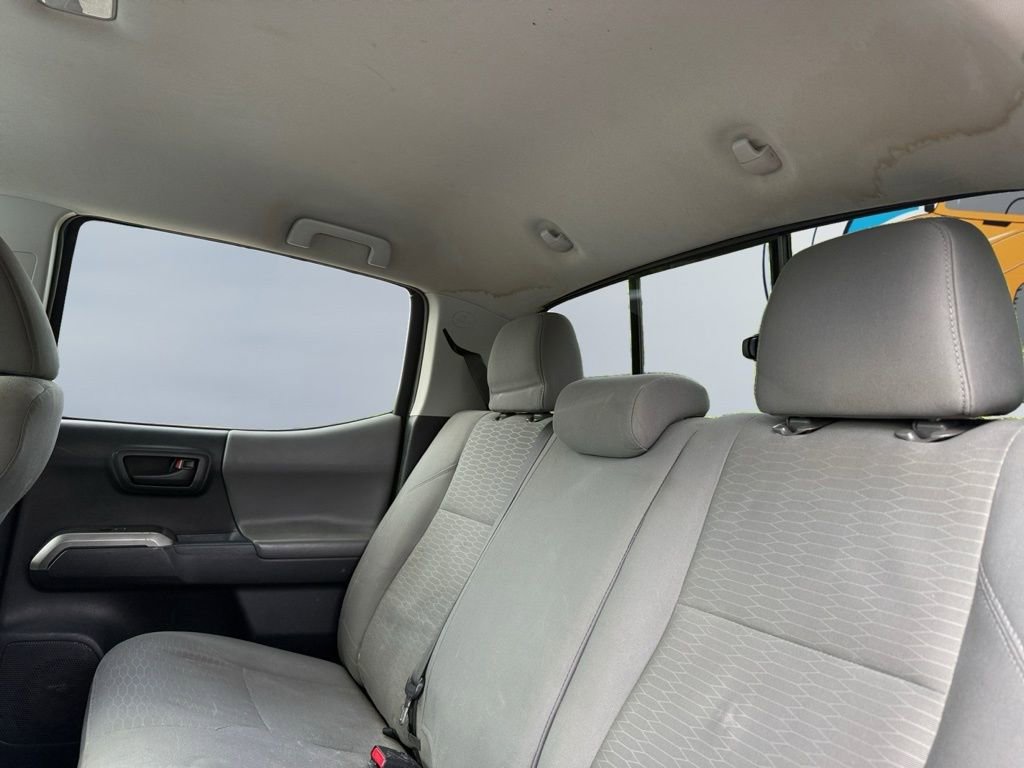Used 2016 Toyota Tacoma SR5 image 13