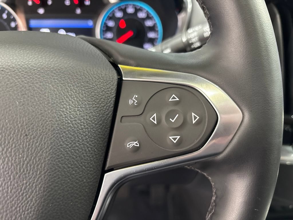 Used 2023 Chevrolet Traverse LT w/ LT Premium Package AWD/4WD image 16