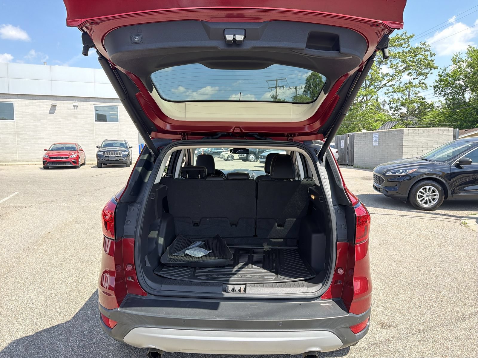 Used 2019 Ford Escape SEL FWD image 39