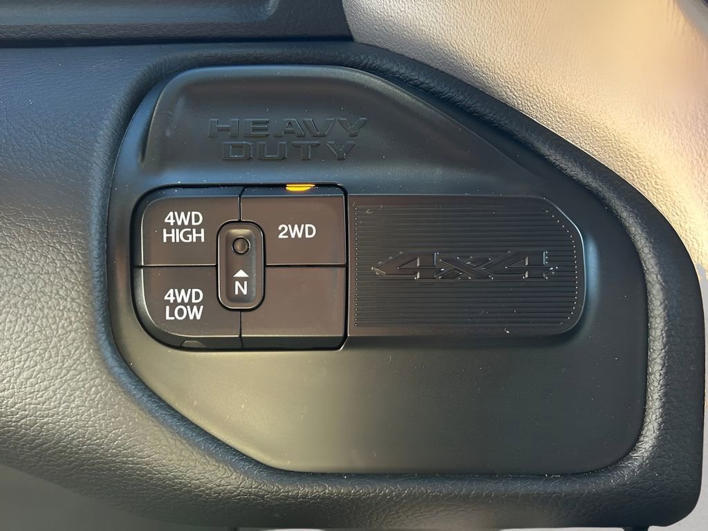 Certified 2022 RAM 3500 Laramie image 31