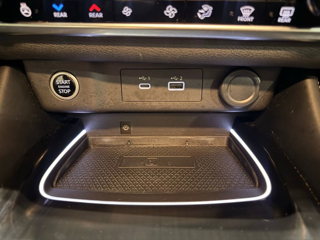 Used 2021 Nissan Rogue Platinum FWD image 28