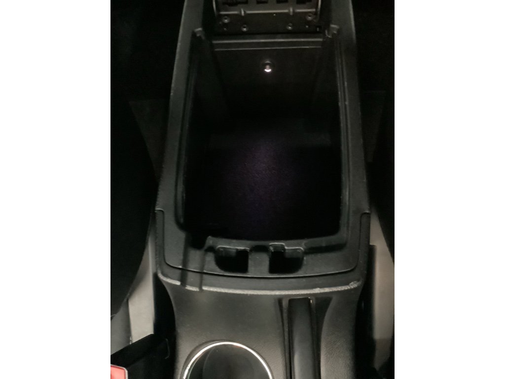 Used 2013 Chrysler 200 Limited image 24