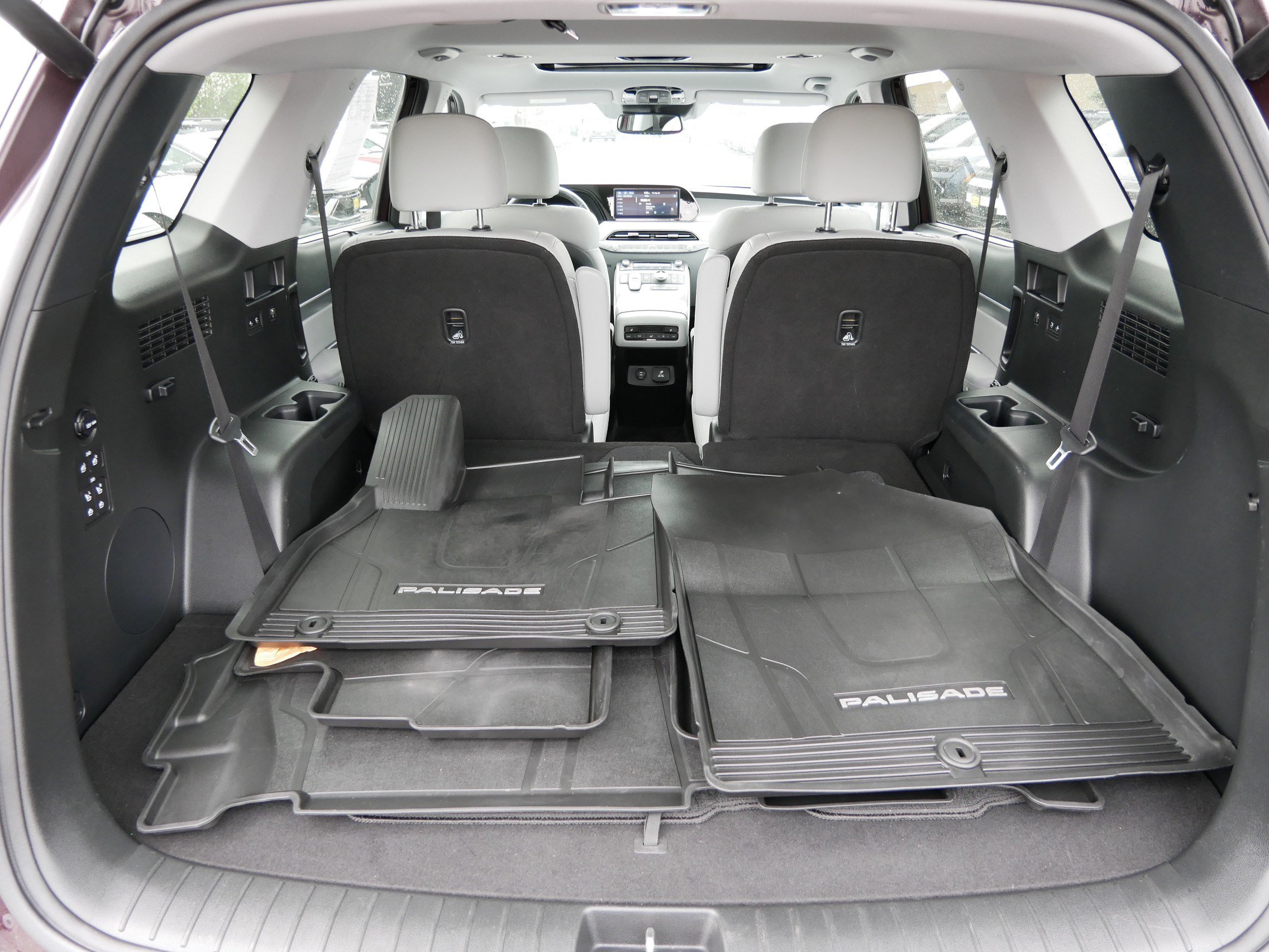 Used 2021 Hyundai Palisade SEL w/ Premium Package AWD/4WD image 18