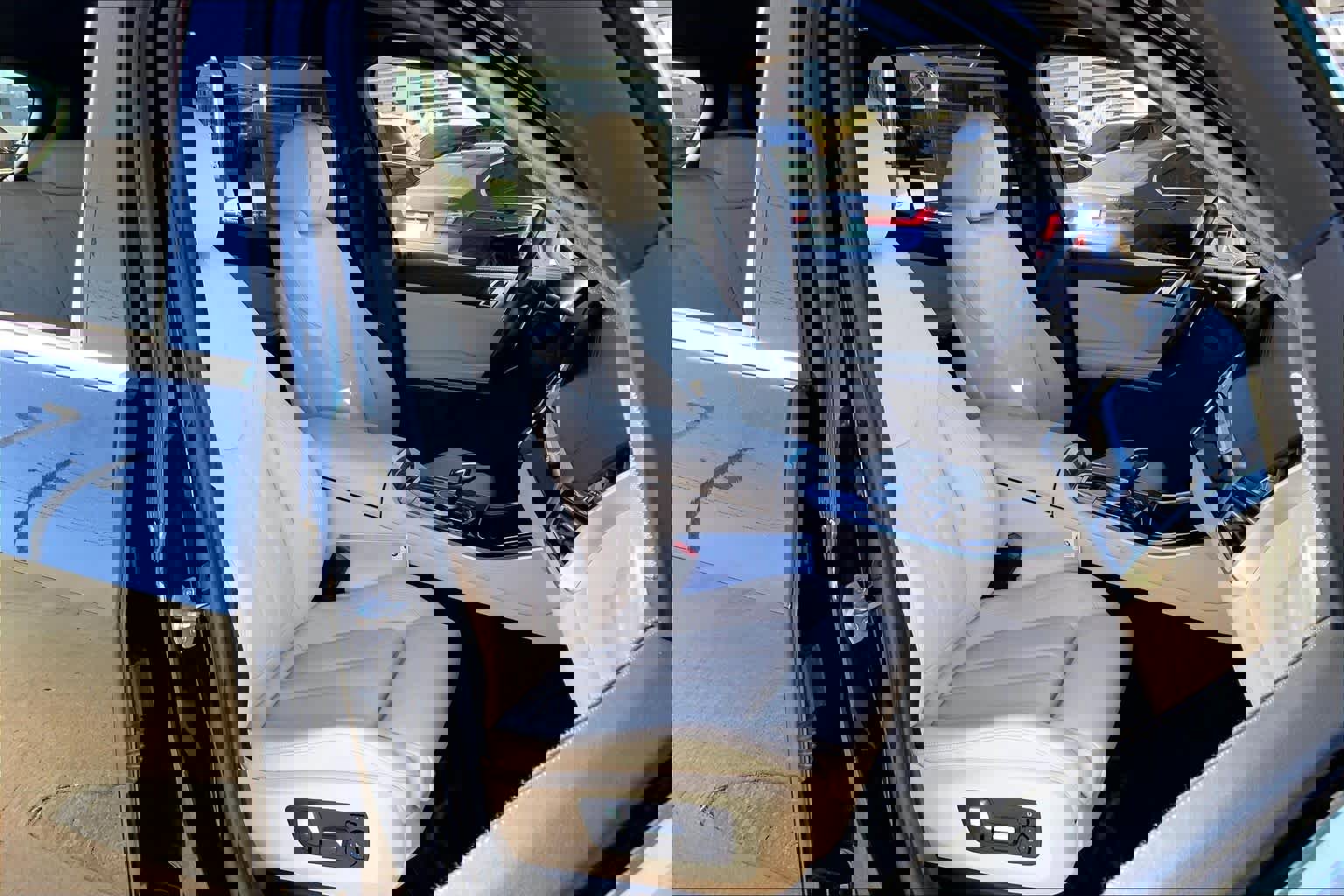 Used 2021 BMW X5 xDrive40i w/ Premium Package image 10