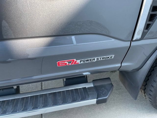 Used 2025 Ford F350 Lariat w/ Chrome Package AWD/4WD image 19