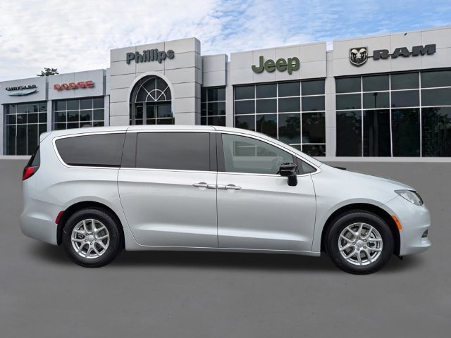 New 2026 Chrysler Voyager LX FWD image 2