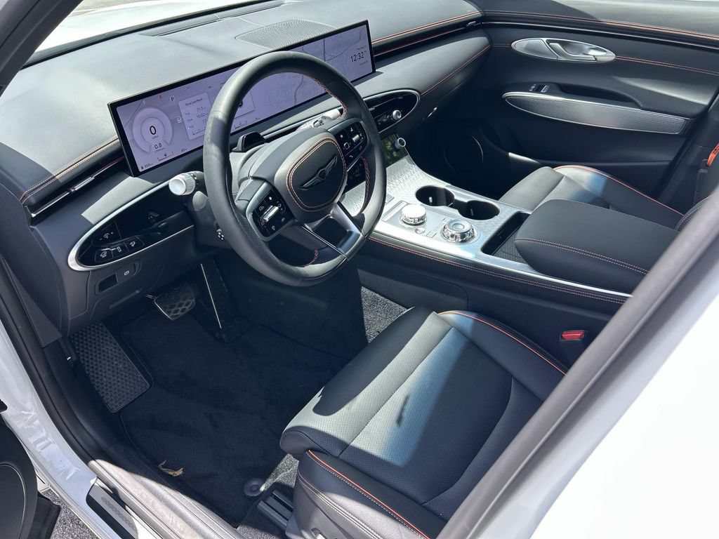 New 2026 Genesis GV70 2.5T Sport Prestige AWD/4WD image 14