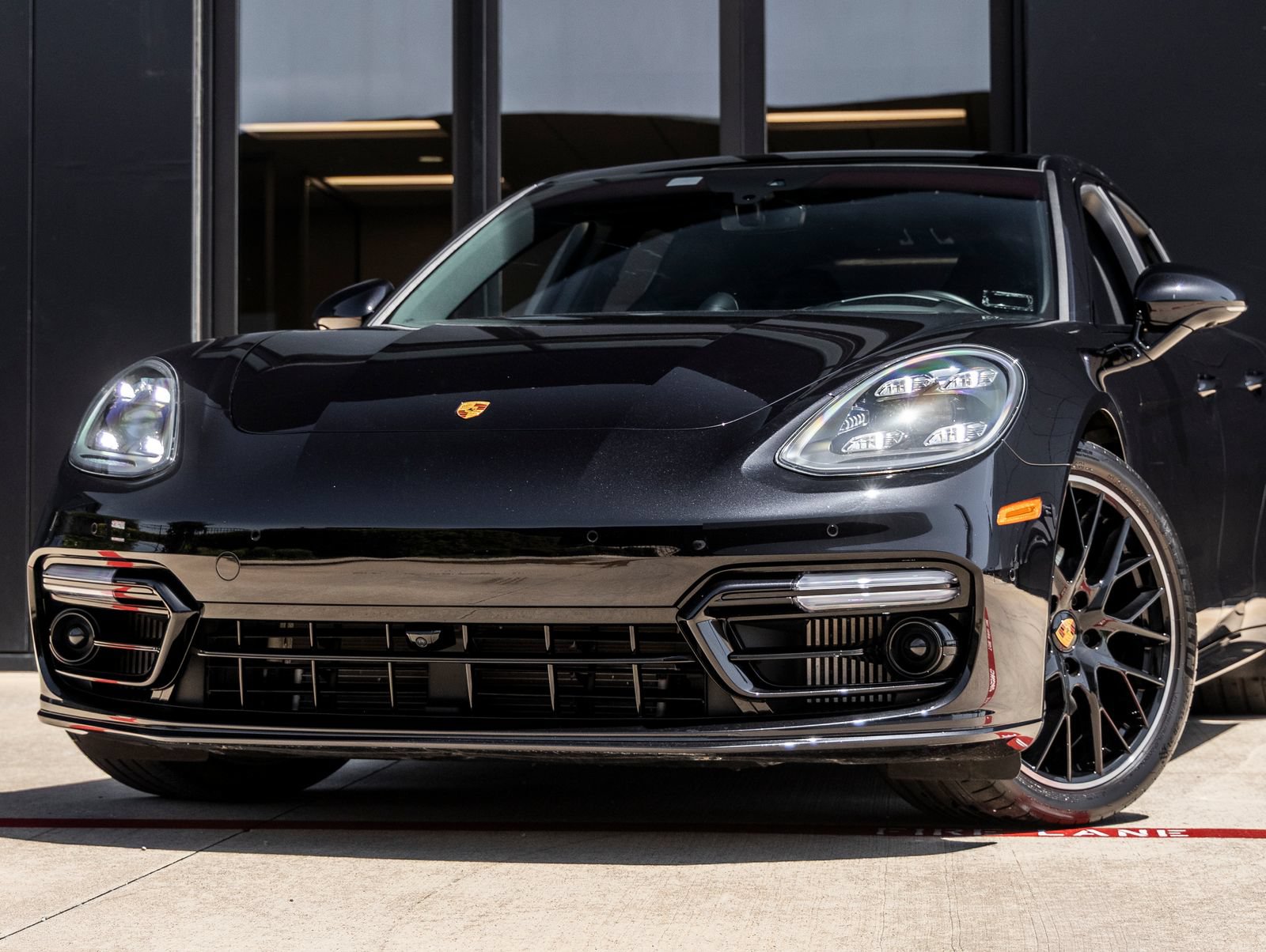 Certified 2023 Porsche Panamera 4S AWD/4WD image 7
