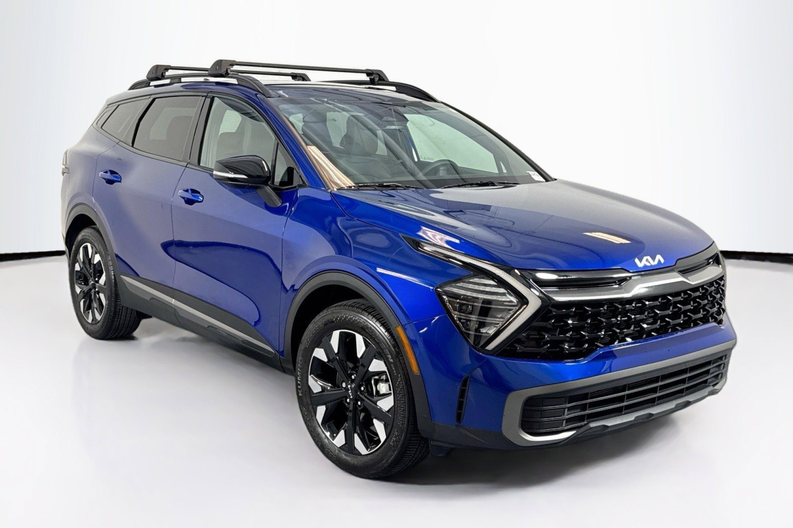 Used 2024 Kia Sportage X-Line w/ X-Line Premium Package image 3