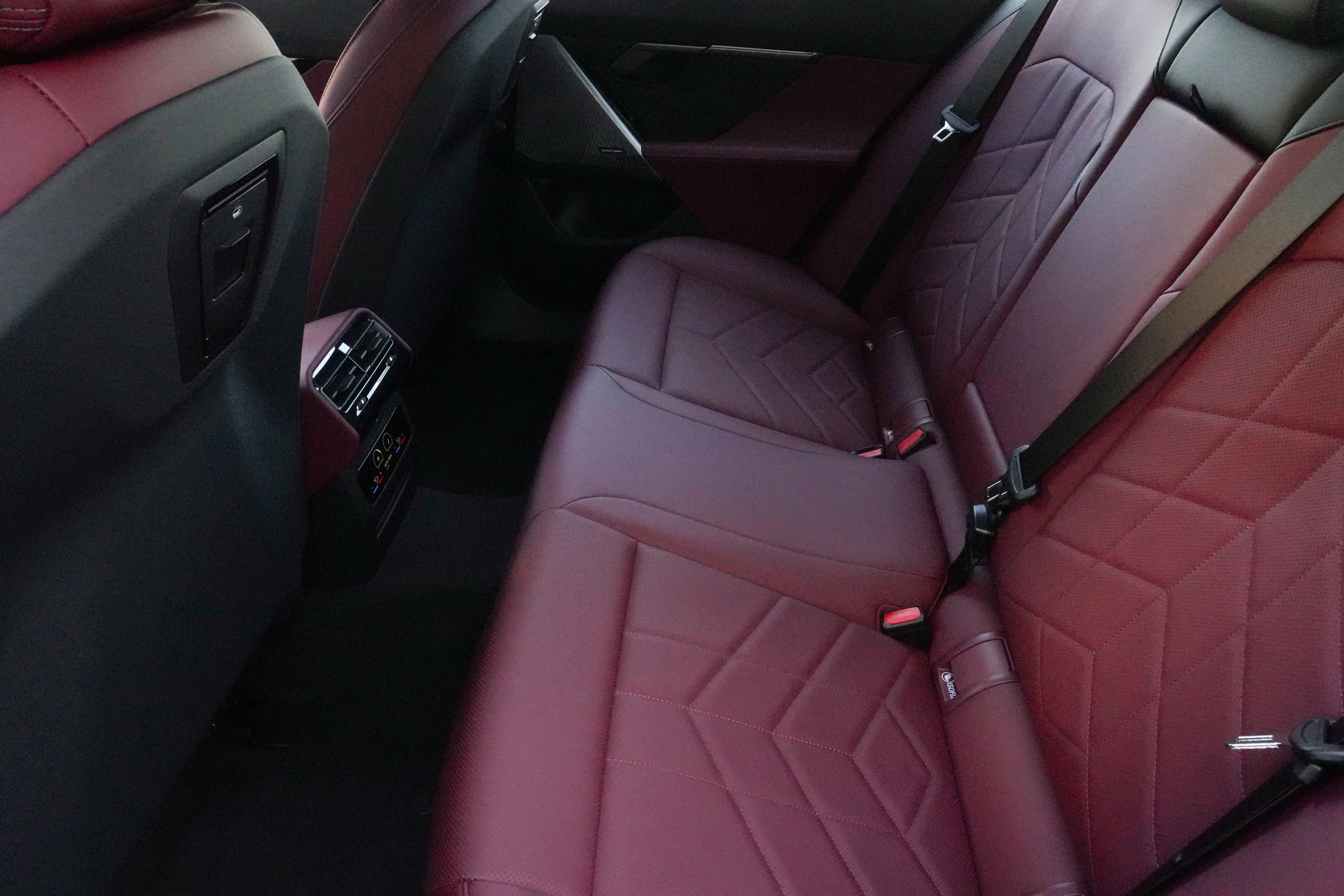 Used 2026 BMW 540i xDrive 540i xDrive image 32