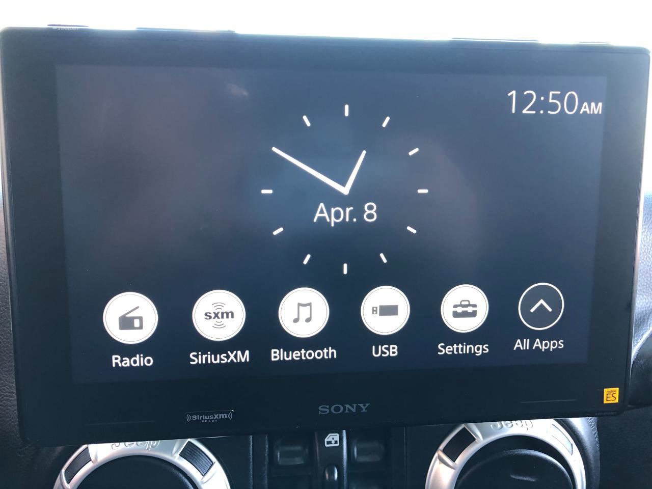 Used 2016 Jeep Wrangler Unlimited Rubicon image 36