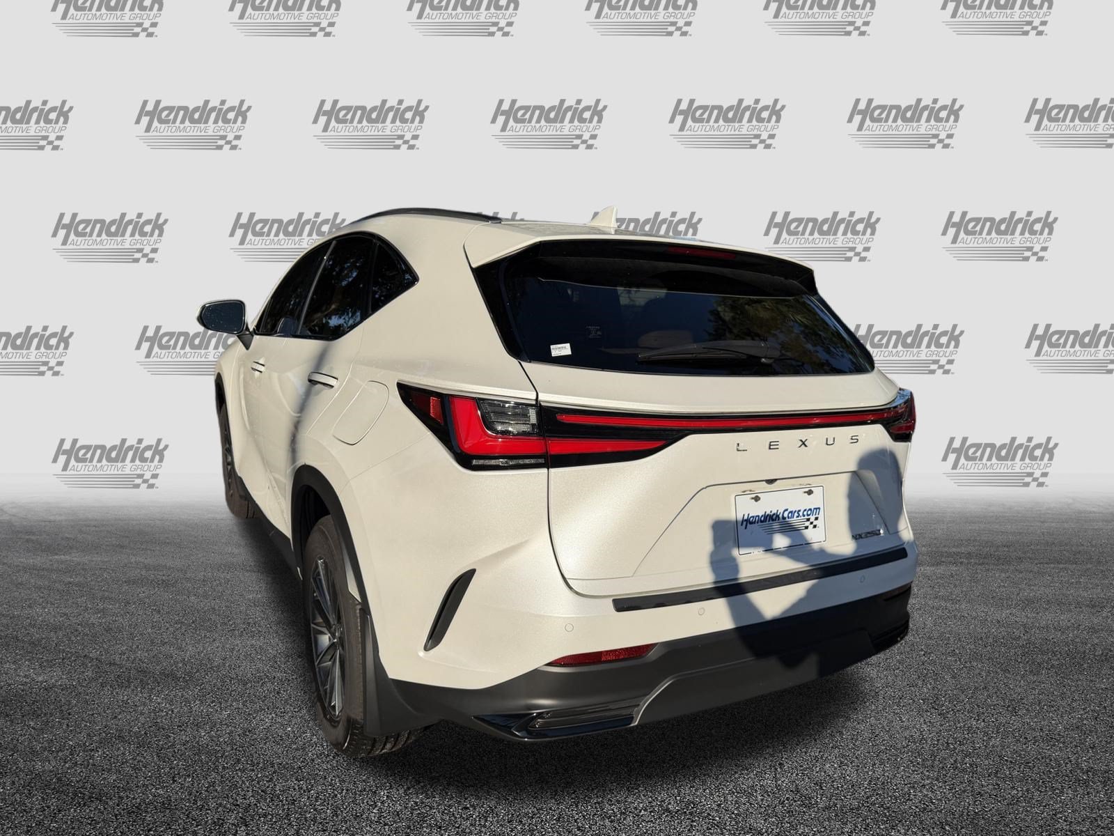 Certified 2025 Lexus NX 250 FWD w/ Accessory Package (2T) image 7