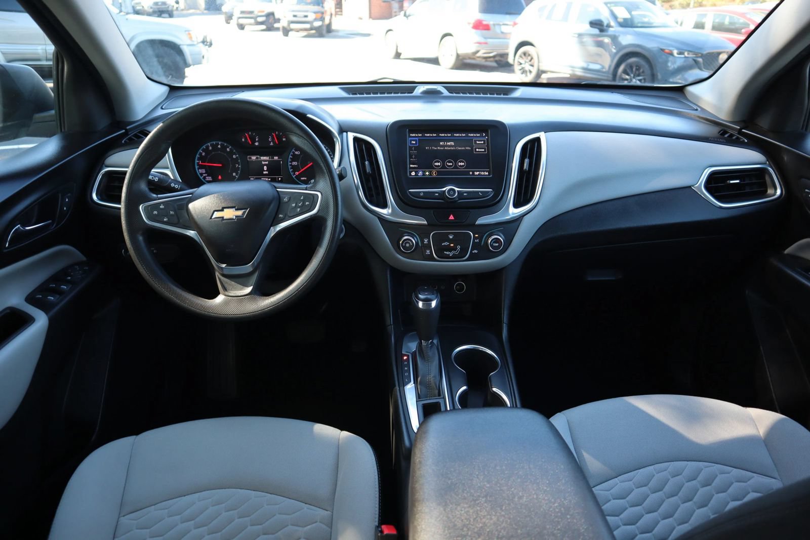 Used 2019 Chevrolet Equinox LS FWD image 20